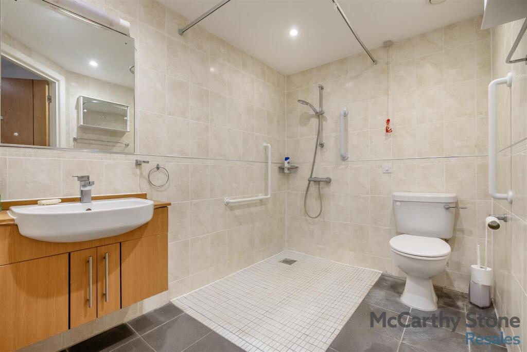 Additional image 11 of Peel Court, College Way, Welwyn Garden City, Hertfordshire, AL8 6DG