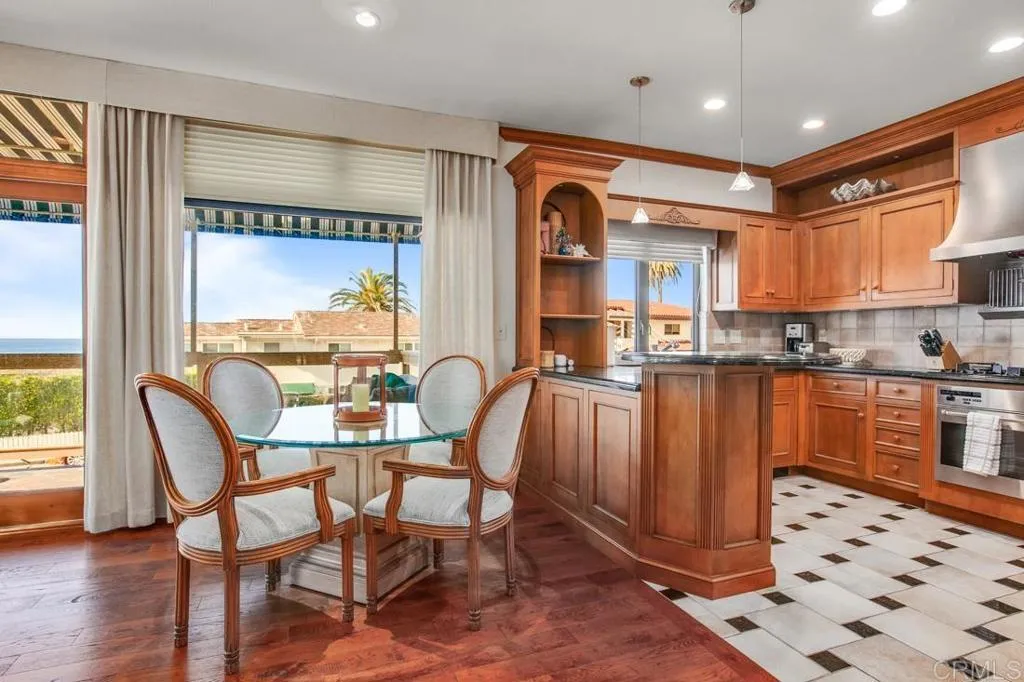 Additional image 42 of 373 Coast Blvd Unit 2, La Jolla, CA 92037