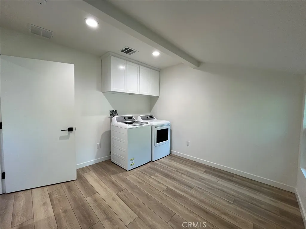 Additional image 14 of 5108 Serrania, Woodland Hills, CA 91364