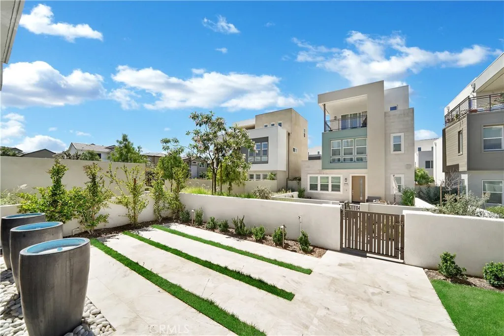 Additional image 41 of 249 Chorus, Irvine, CA 92618