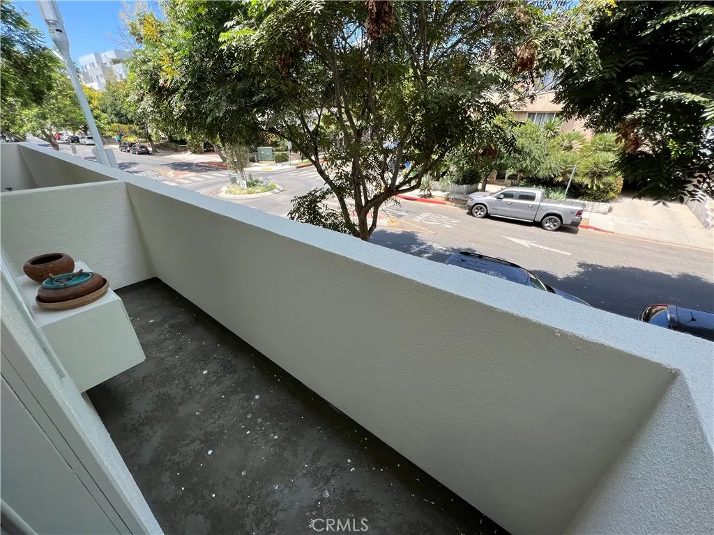 Additional image 10 of 1120 N Laurel Avenue Unit 9, West Hollywood, CA 90046