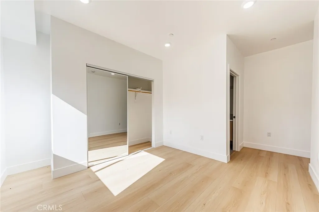 Additional image 44 of 1557 S Ogden Drive Unit 1/4, Los Angeles, CA 90019