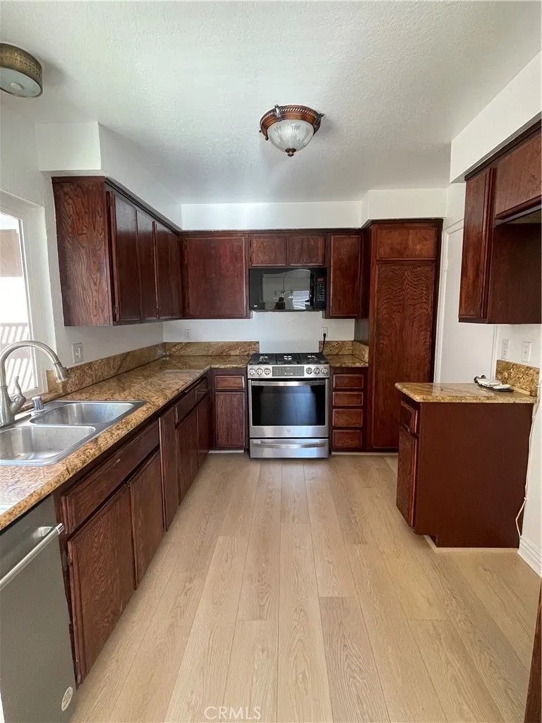 Additional image 19 of 601 Hunter St, Oceanside, CA 92058