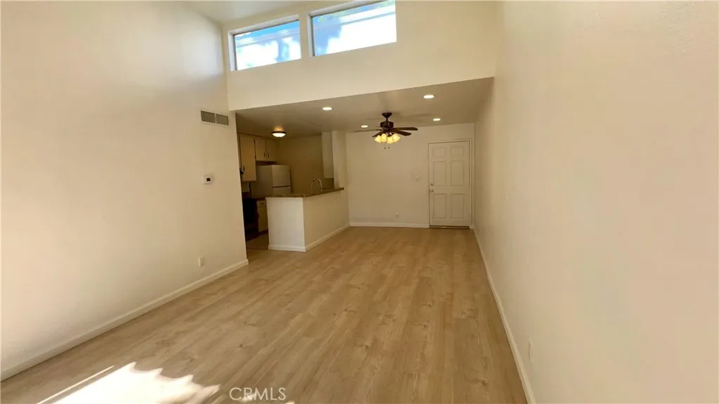 Additional image 20 of 18645 Hatteras Unit 208, Tarzana, CA 91356