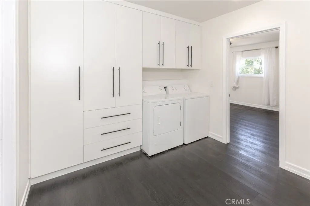 Additional image 34 of 624 Hawthorne Street Unit A, Glendale, CA 91204