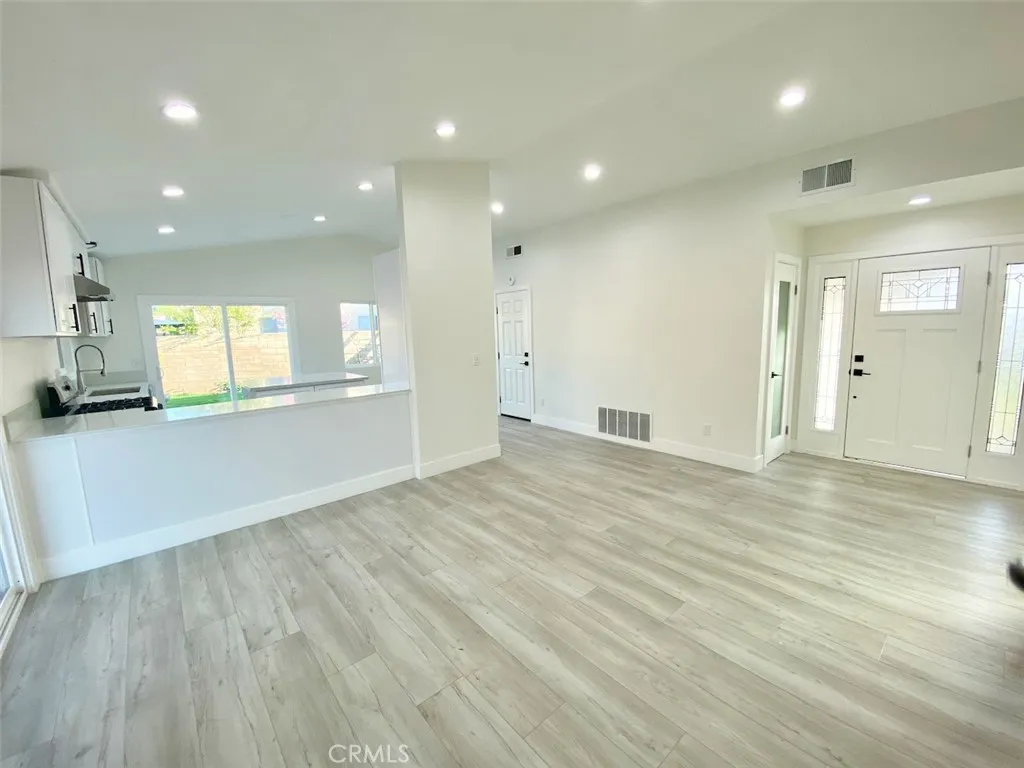 Additional image 12 of 4095 Penrod Drive, Riverside, CA 92505