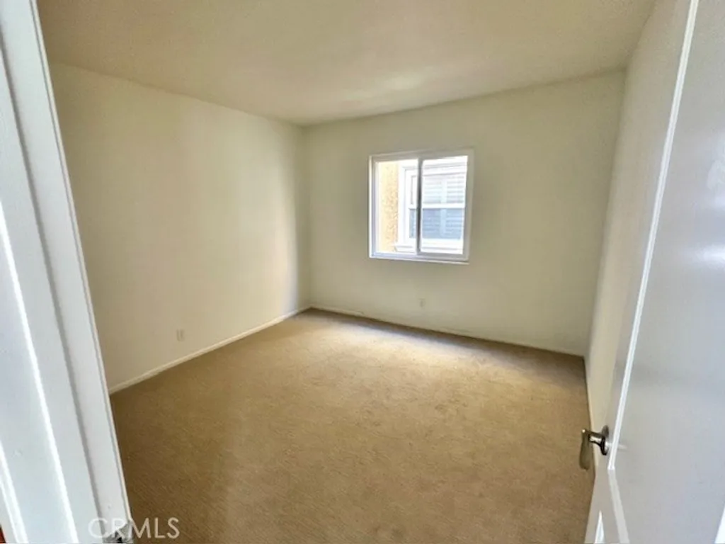 Additional image 9 of 111 Alabama St, Huntington Beach, CA 92648