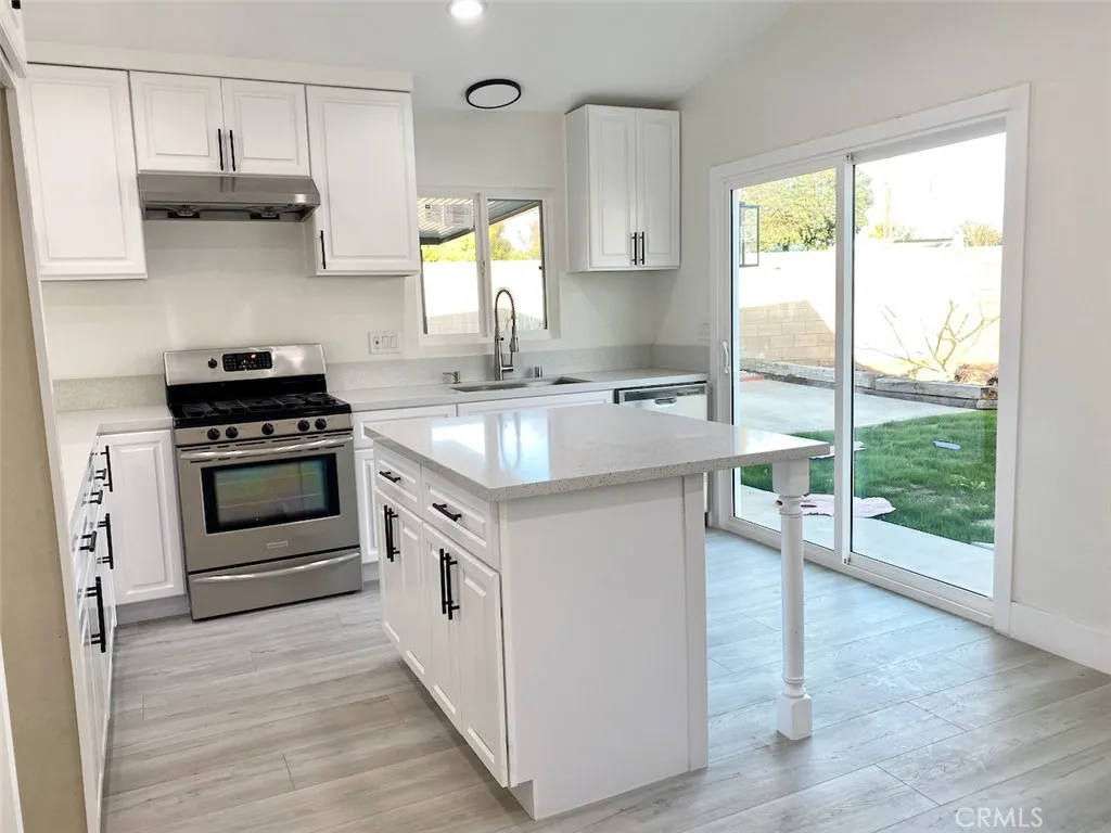 Additional image 91 of 4095 Penrod Drive, Riverside, CA 92505