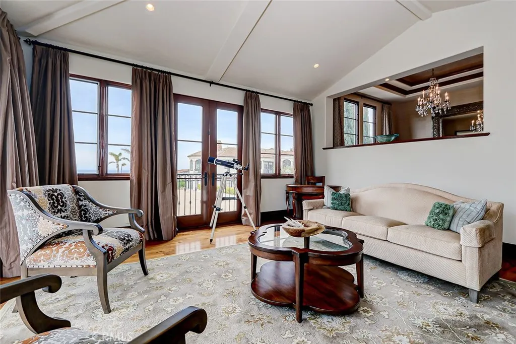 Additional image 76 of 853 6th, Manhattan Beach, CA 90266