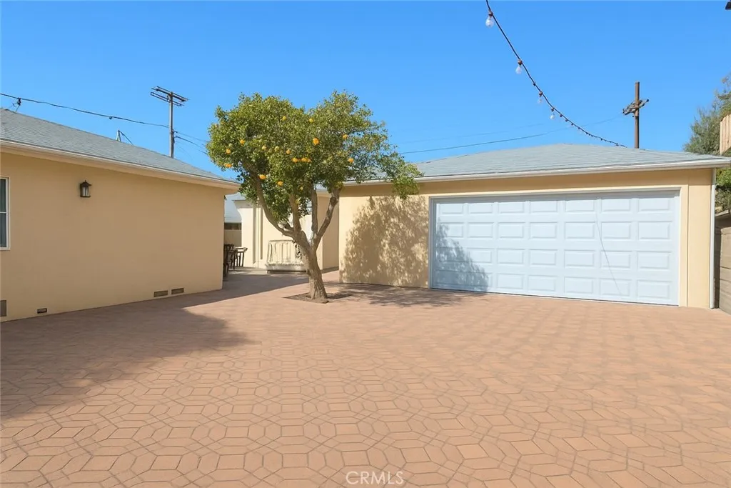 Additional image 19 of 1367 E Windsor Rd, Glendale, CA 91205