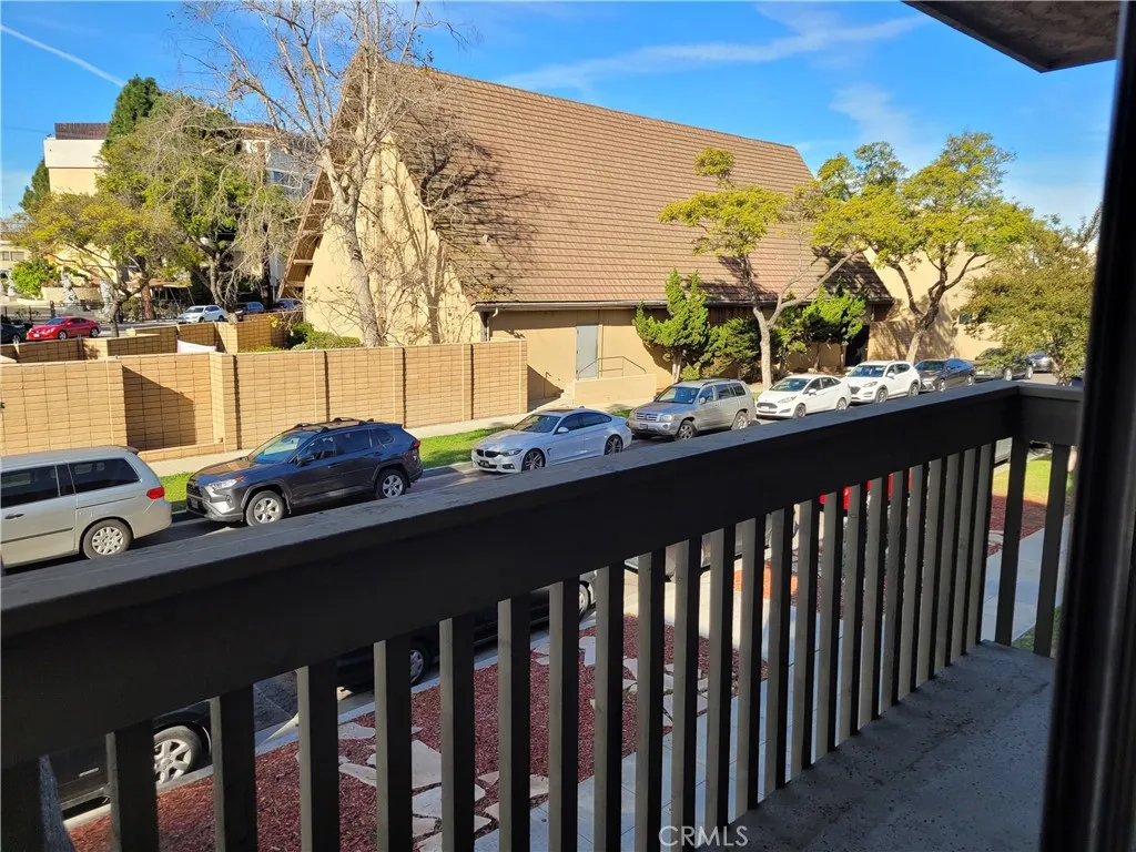 Additional image 4 of 4110 Elm Ave Unit 201, Long Beach, CA 90807