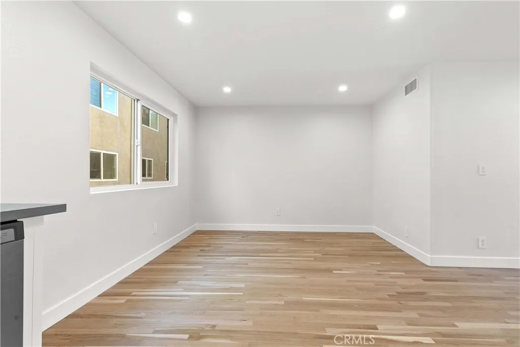 Additional image 43 of 552 Hahn Ave, Glendale, CA 91203