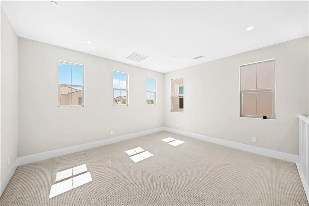 Additional image 19 of 130 mossvine, Irvine, CA 92618