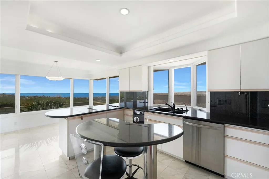 Additional image 33 of 33 Montecito Drive, Corona Del Mar, CA 92625