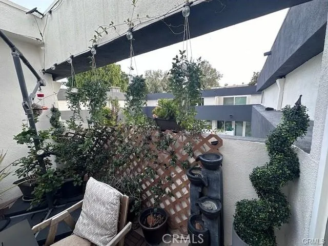 Additional image 43 of 5144 Zelzah Unit 3, Encino, CA 91316