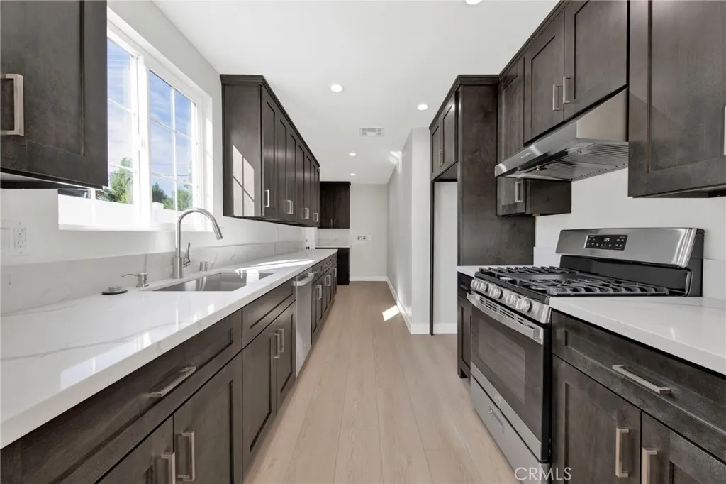 Additional image 7 of 22540 Roscoe Boulevard, West Hills, CA 91304