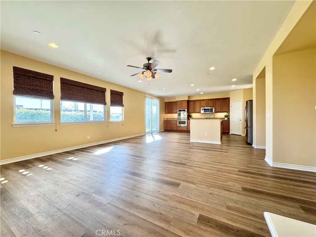 Additional image 11 of 15621 Pisa Lane, Fontana, CA 92336