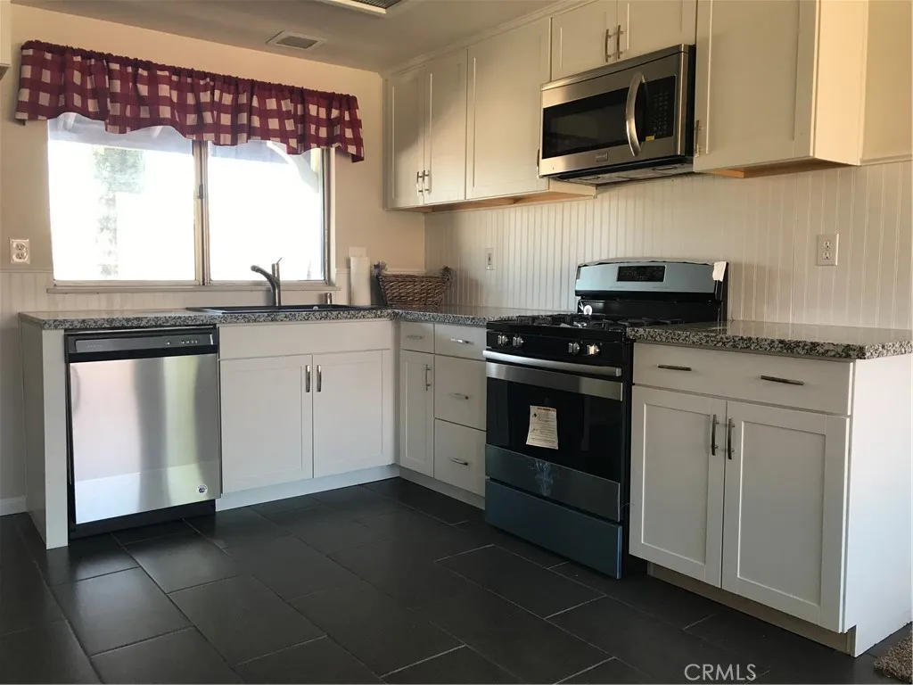 Additional image 7 of 13393 Cahuenga Rd, Victorville, CA 92392