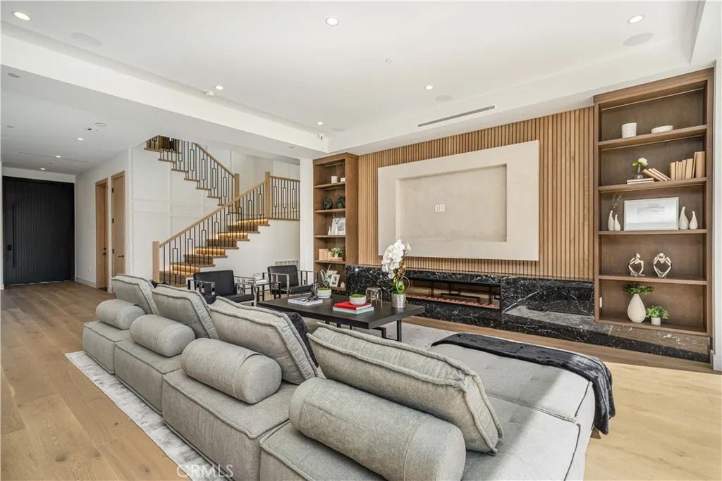 Additional image 48 of 4919 Mammoth Avenue, Sherman Oaks, CA 91423