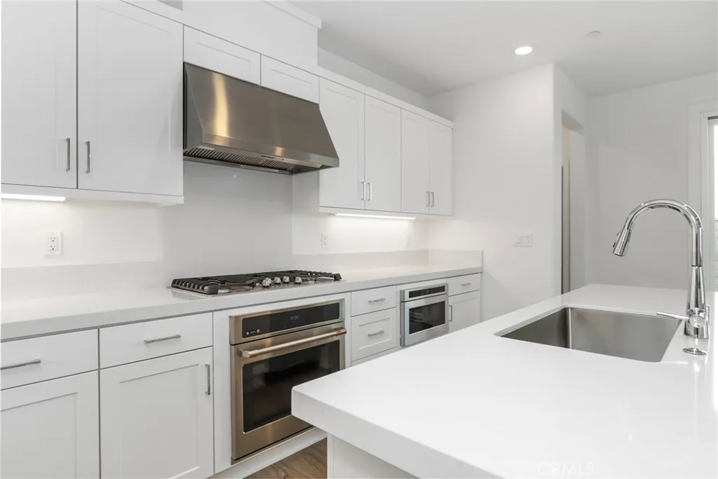 Additional image 16 of 27213 Tamarack Lane, Valencia, CA 91381