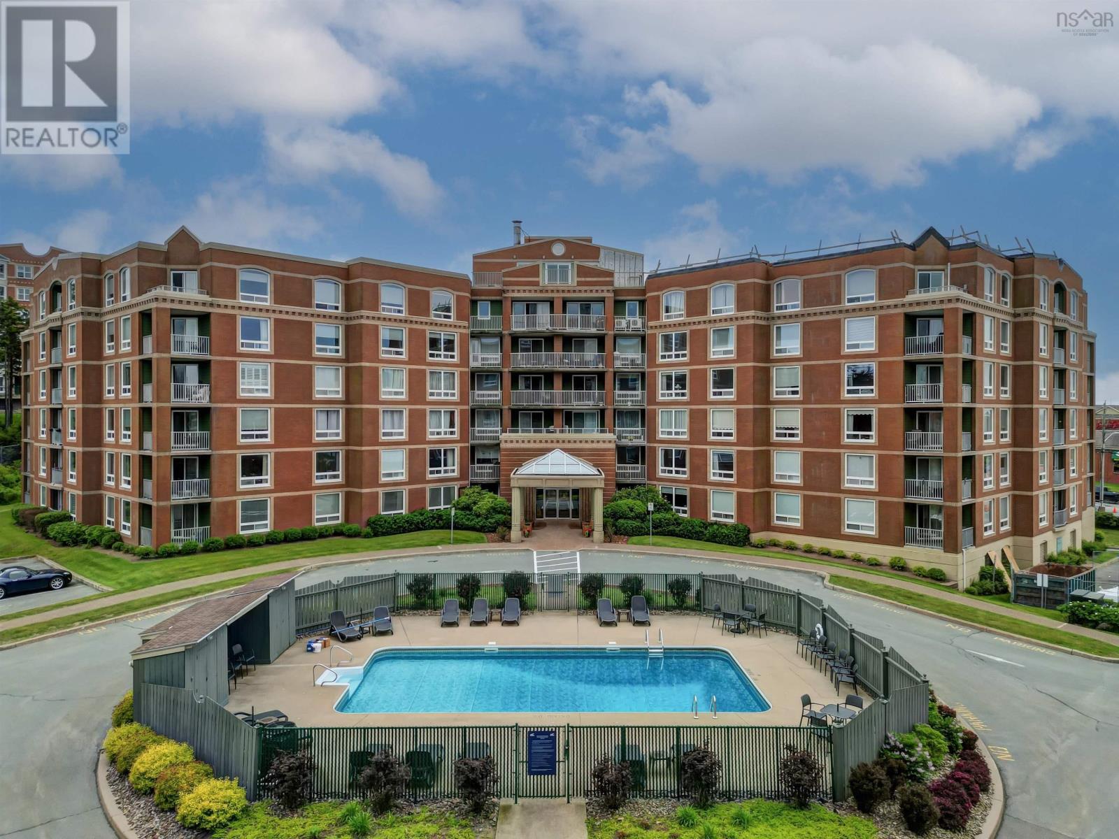 201 40 Regency Park Drive|Halifax, Nova Scotia B3S1L4