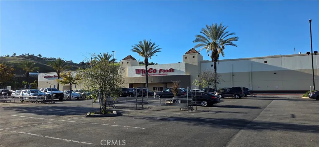 Additional image 35 of 46 Town And Country Road, Phillips Ranch, CA 91766