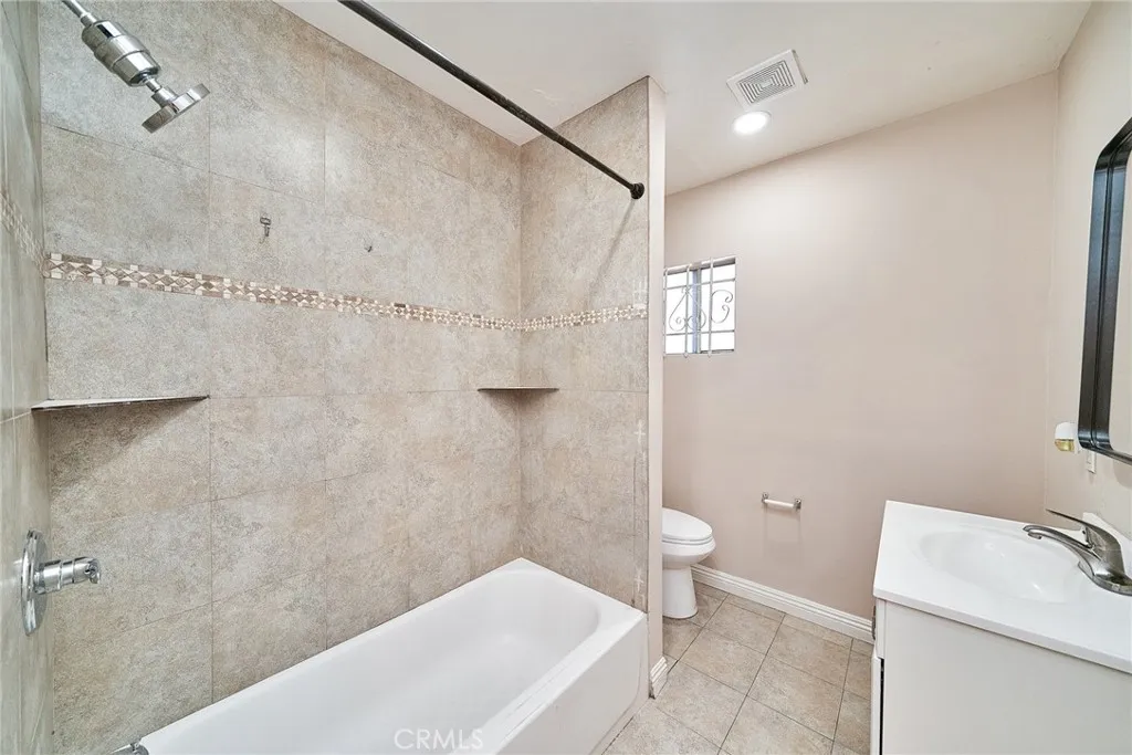 Additional image 11 of 1329 W 37th Drive, Los Angeles, CA 90007