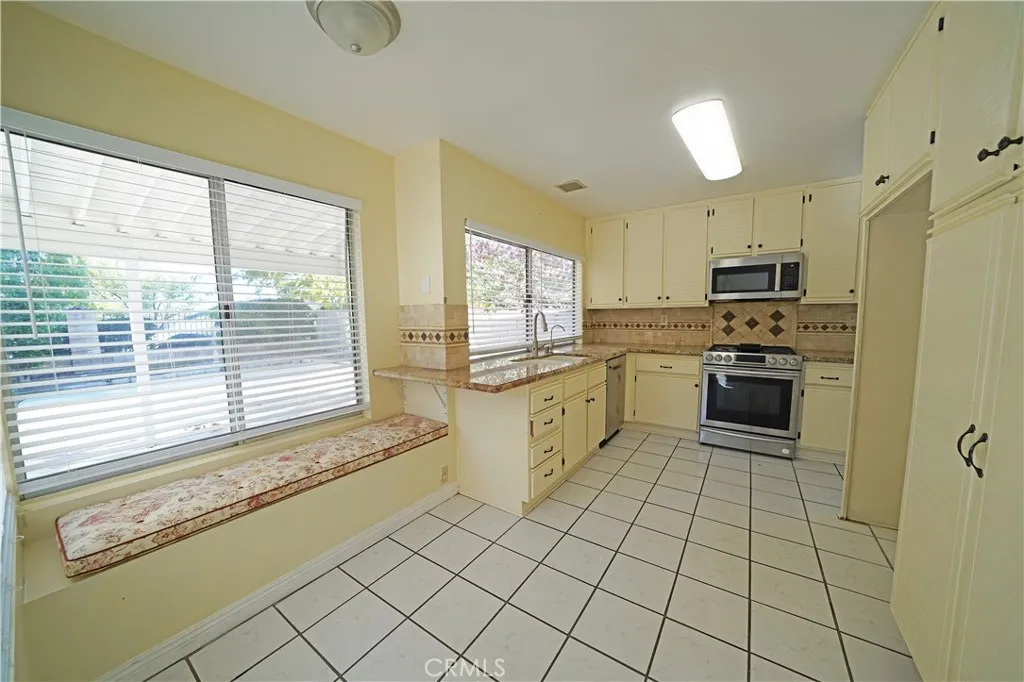 Additional image 23 of 27767 Crookshank Dr, Saugus, CA 91350