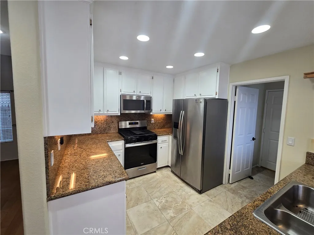 Additional image 24 of 1920 Maple Unit C, Costa Mesa, CA 92627