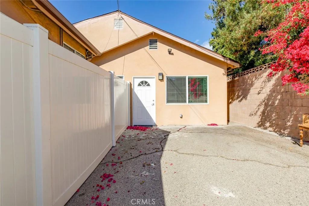 Additional image 34 of 10563 Vinedale, Sun Valley, CA 91352