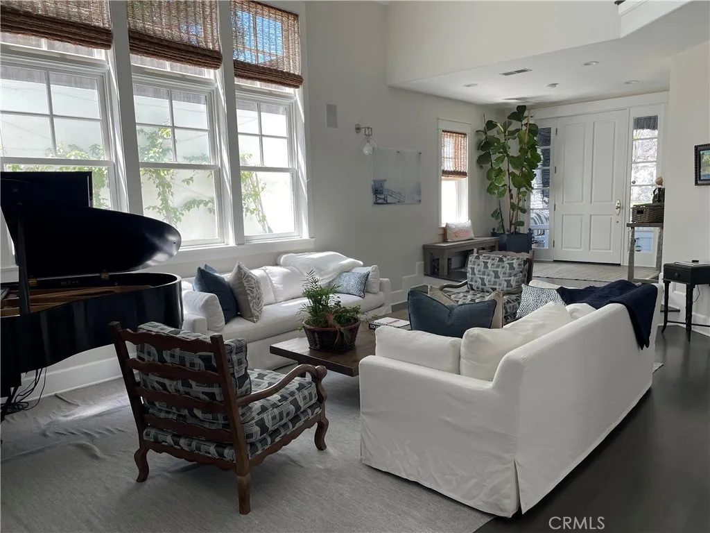 Additional image 20 of 840 18th St, Manhattan Beach, CA 90266