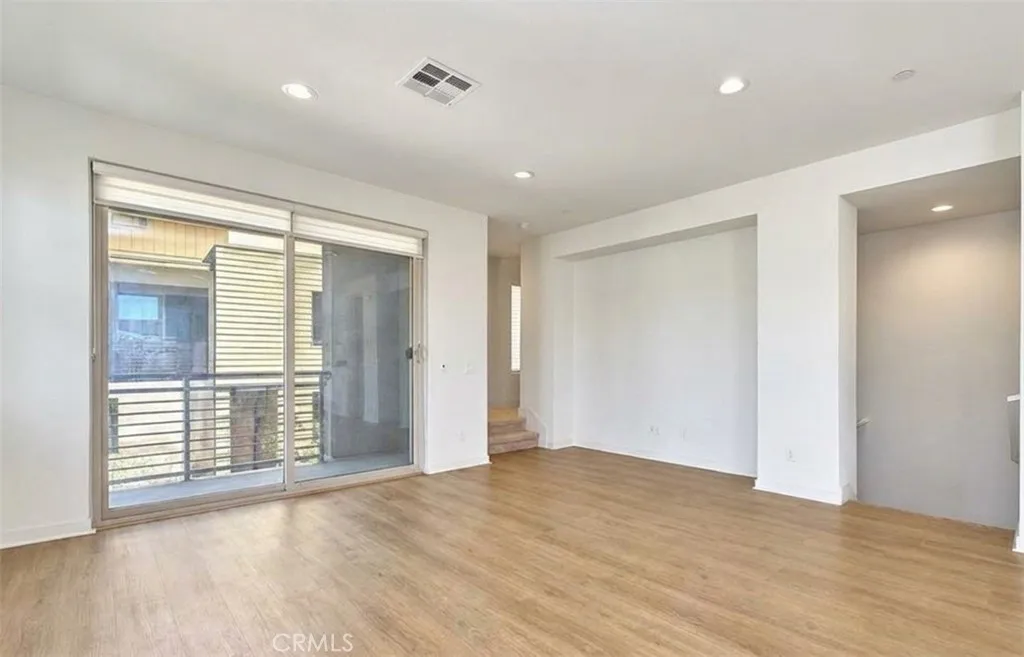 Additional image 7 of 126 Novel, Irvine, CA 92618