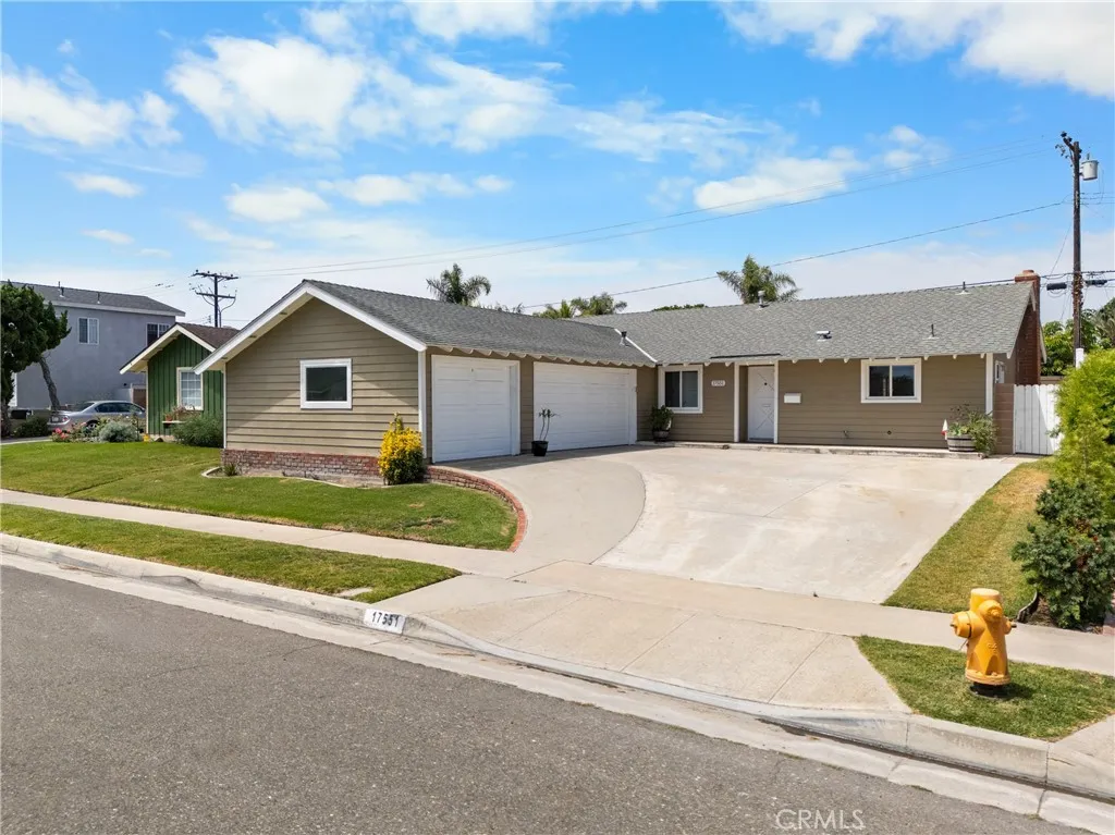 Additional image 29 of 17551 Misty Ln, Huntington Beach, CA 92649
