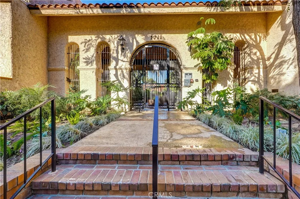 Additional image 65 of 1711 Grismer Ave, Burbank, CA 91504