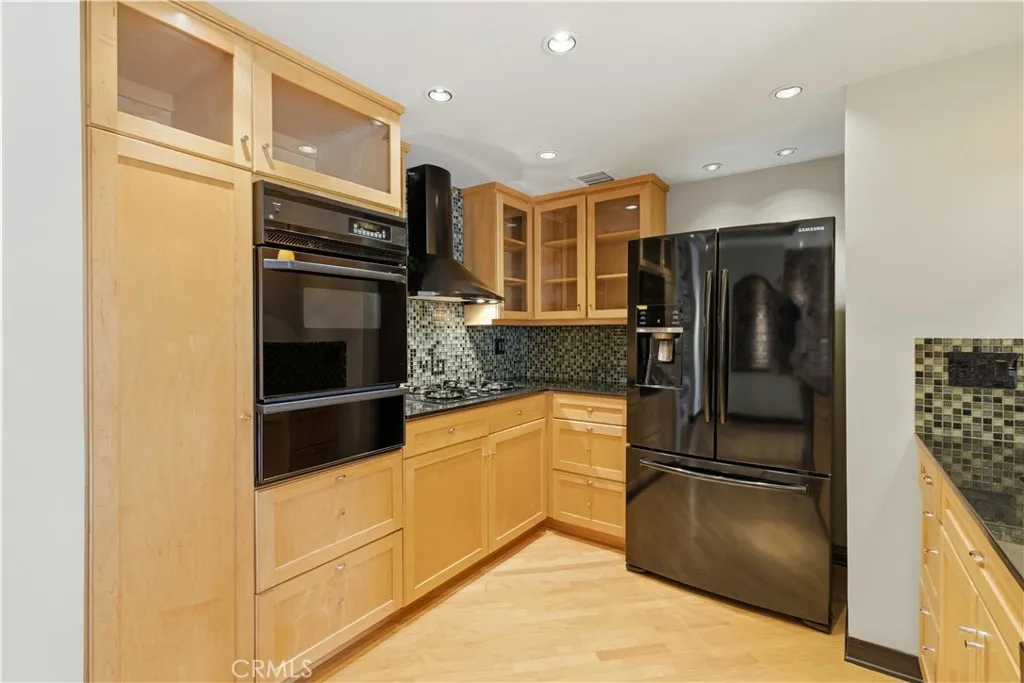 Additional image 10 of 14960 Dickens Street Unit 303, Sherman Oaks, CA 91403