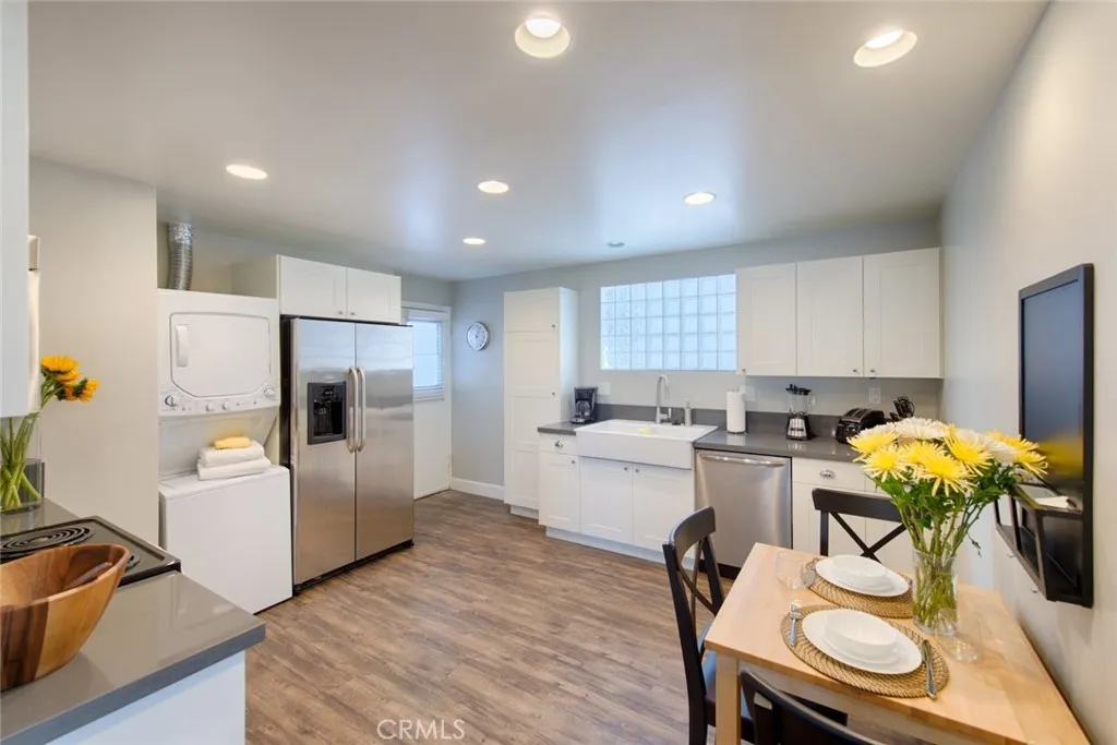 Additional image 9 of 113 29th Street, Manhattan Beach, CA 90266