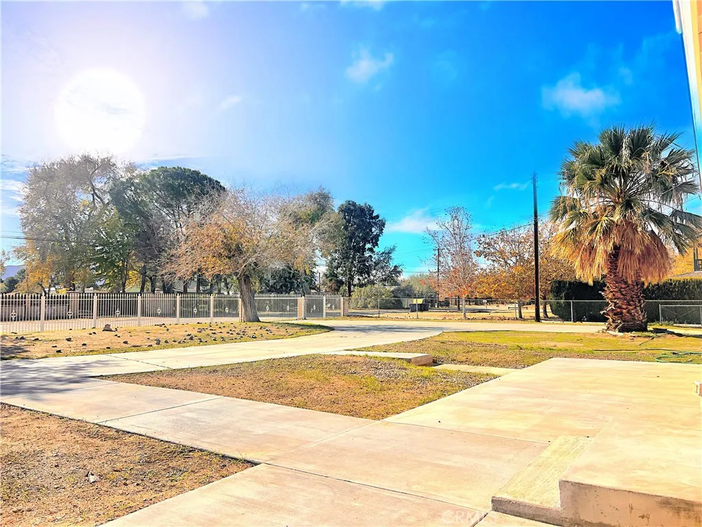 Additional image 9 of 1641 W Avenue L12, Lancaster, CA 93534