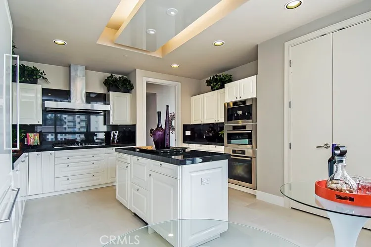 Additional image 26 of 10776 Wilshire Boulevard Unit 801, Westwood - Century City, CA 90024