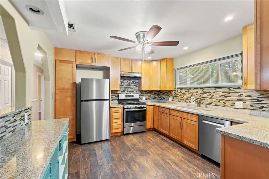 Additional image 41 of 41741 55th St W, Lancaster, CA 93536