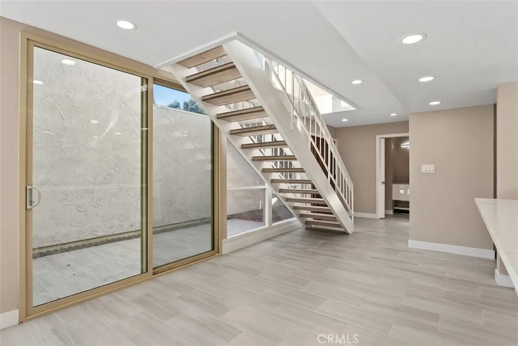 Additional image 17 of 54 Oak Tree Lane, Irvine, CA 92612