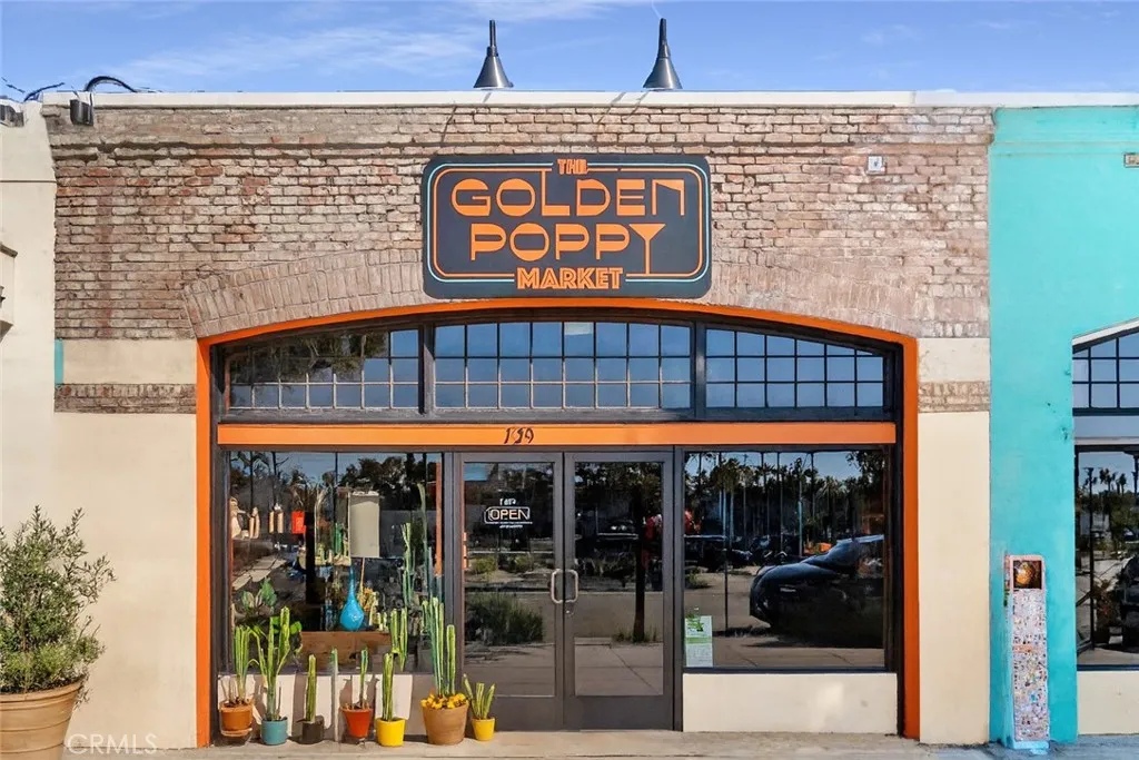 Additional image 43 of 2581 Arvia #3, Los Angeles, CA 90065