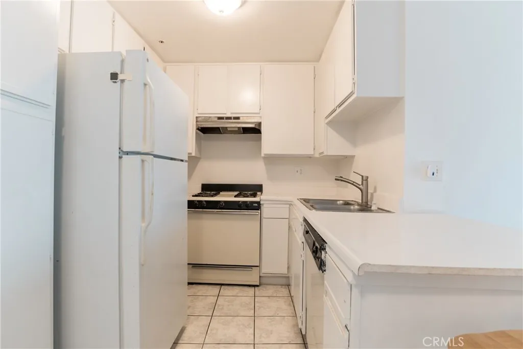 Additional image 11 of 450 E 4th St Unit 319, Santa Ana, CA 92701