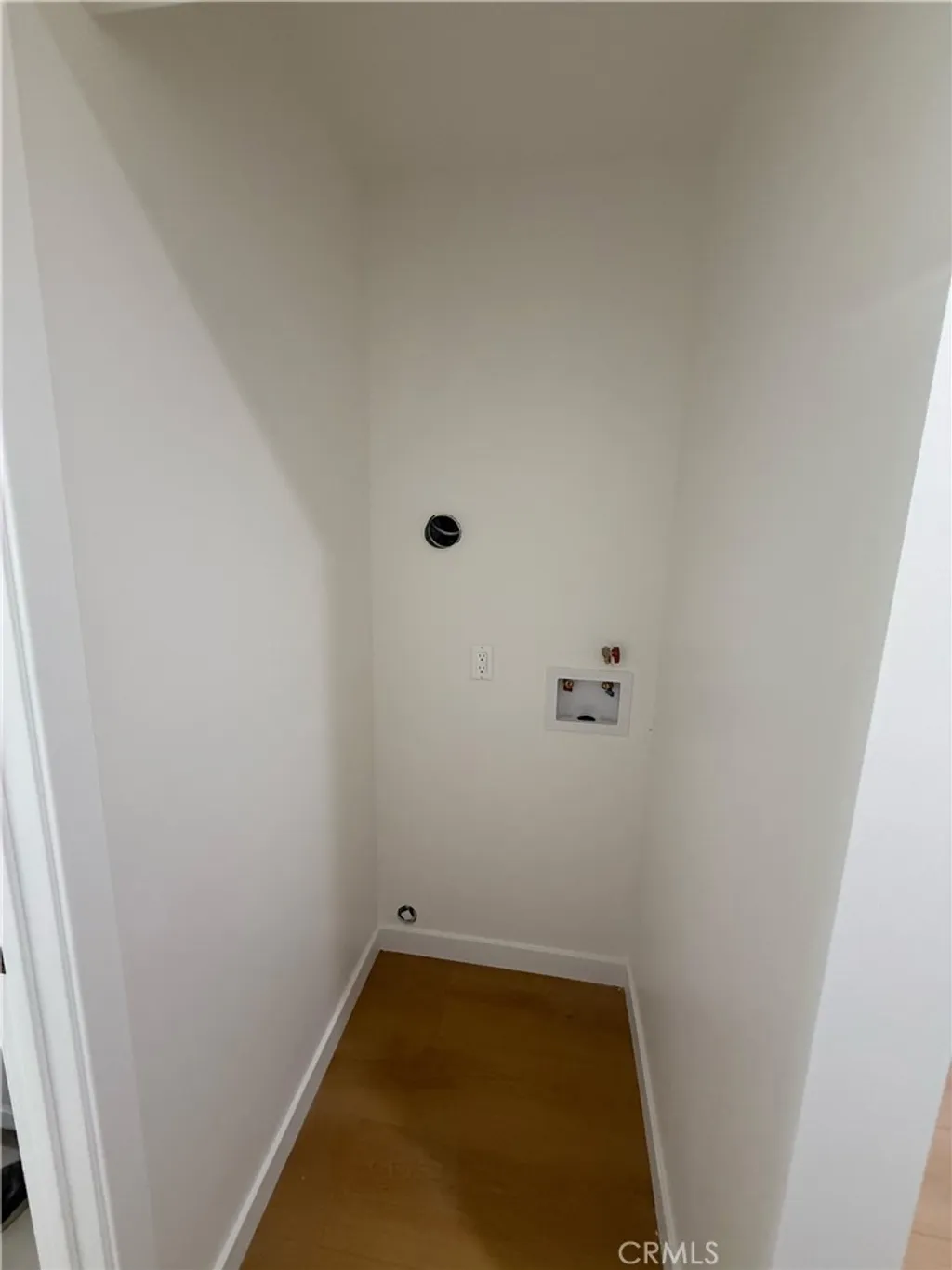 Additional image 14 of 2215 N Brighton Street, Burbank, CA 91504