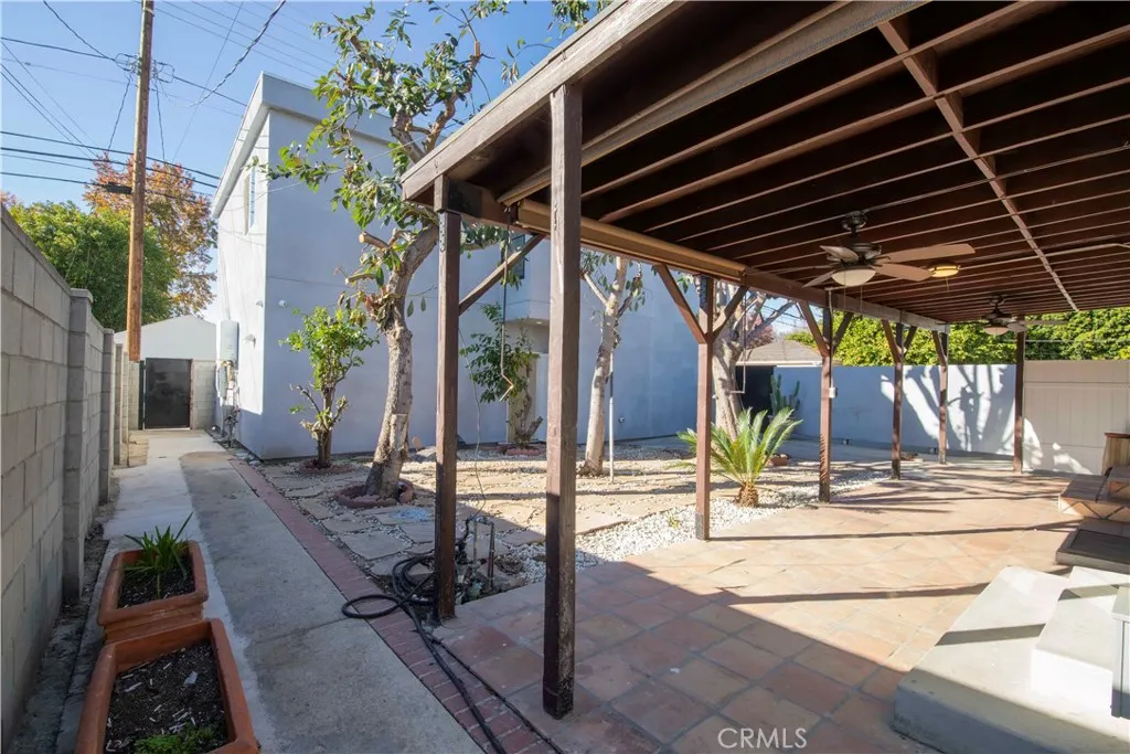 Additional image 42 of 6417 White Oak Ave, Reseda, CA 91335