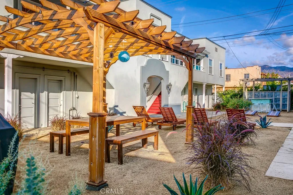 Additional image 30 of 107 N Columbus Avenue Unit A, Glendale, CA 91203