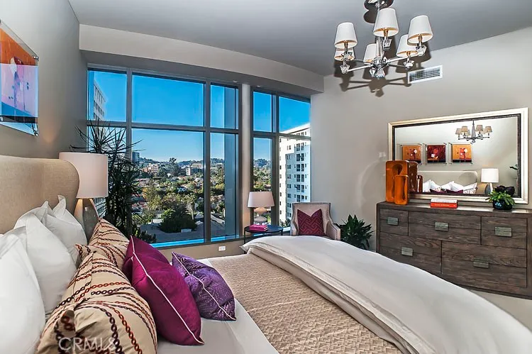 Additional image 28 of 10776 Wilshire Boulevard Unit 801, Westwood - Century City, CA 90024