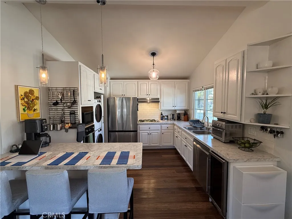 Additional image 4 of 8372 Hillhead Drive, Huntington Beach, CA 92646