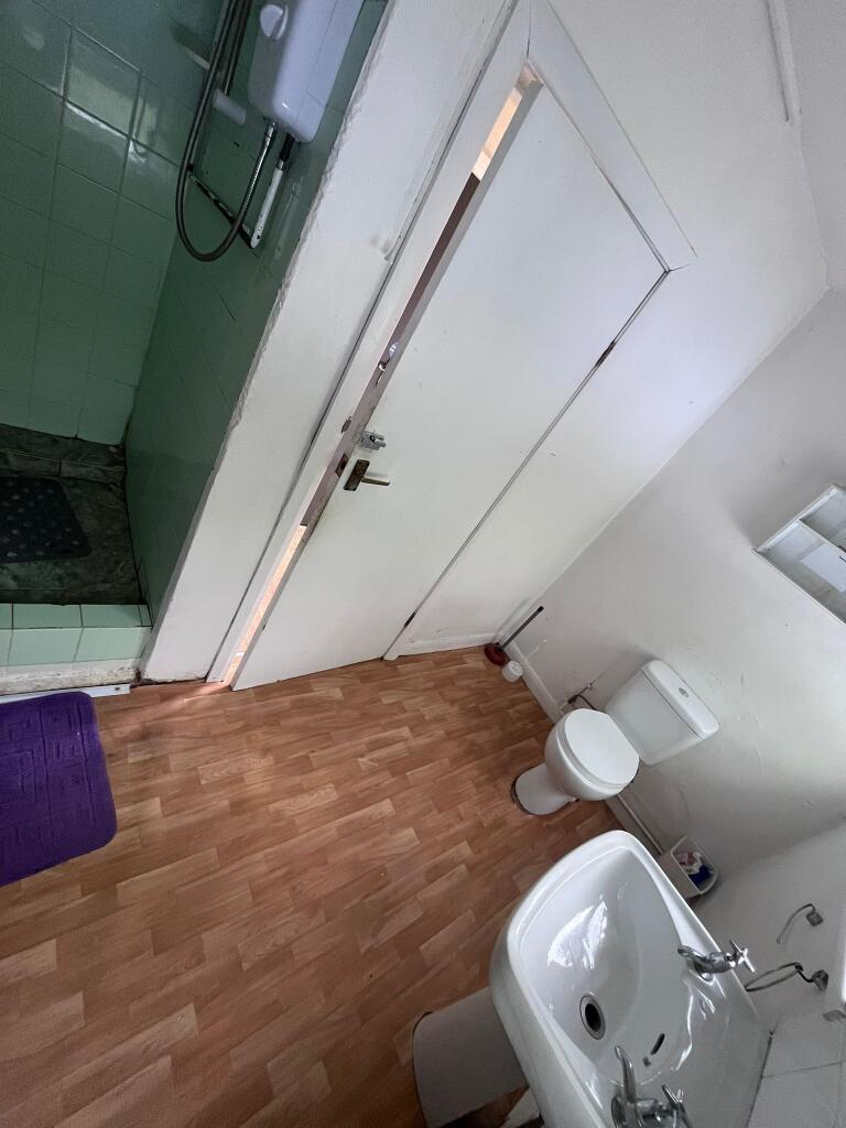 Additional image 5 of Double Room Available, Westfield Road, Kings Heath, B14