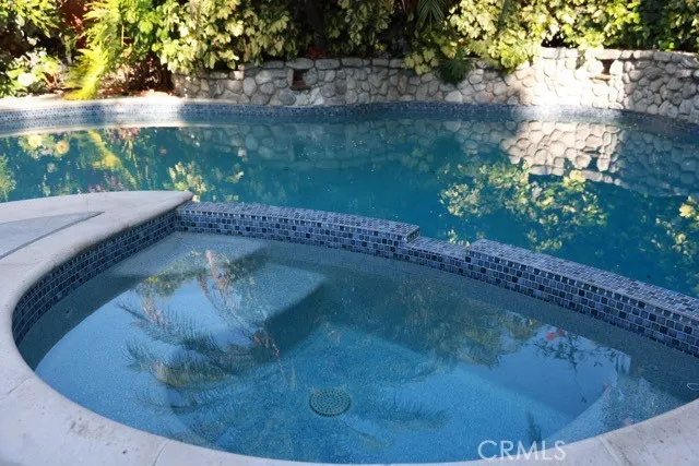 Additional image 82 of 58 Fulton, Irvine, CA 92620