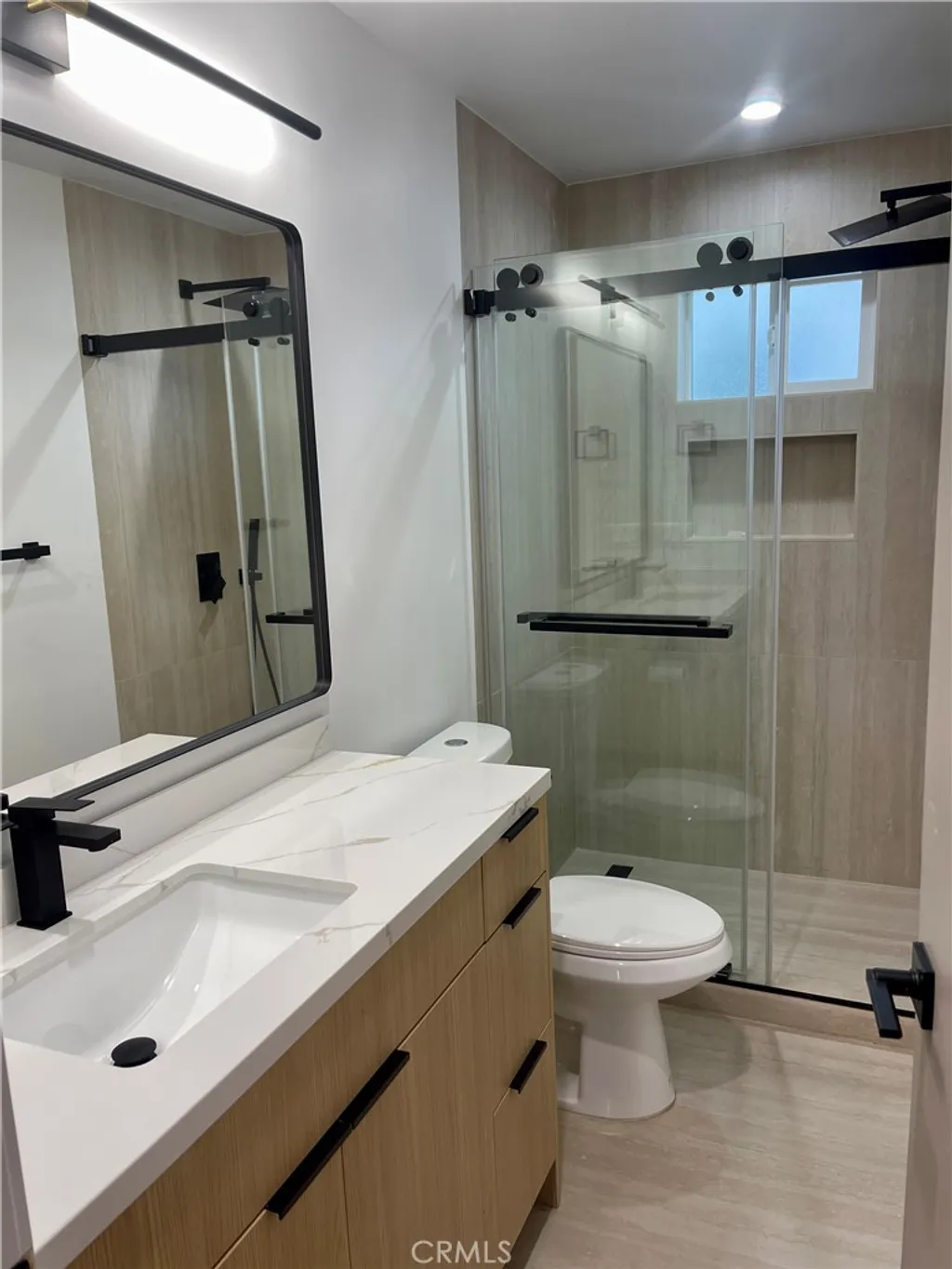 Additional image 4 of 611 W 41st Place, Los Angeles, CA 90037